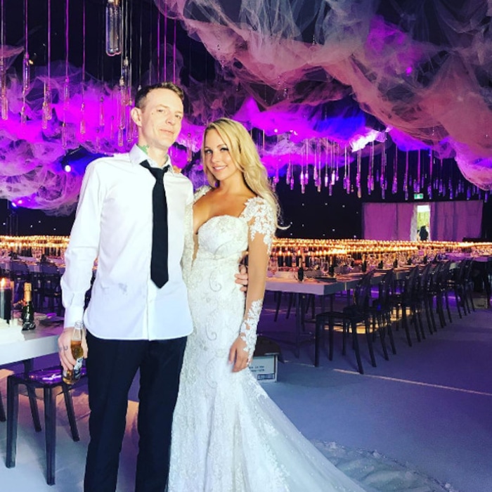 Dj Deadmau5 Marries Girlfriend Kelly Grill Fedoni E Online Ca